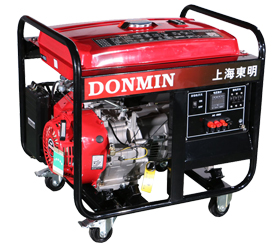 三相7kW小（xiǎo）型汽油發電機DMS9000CX(D)